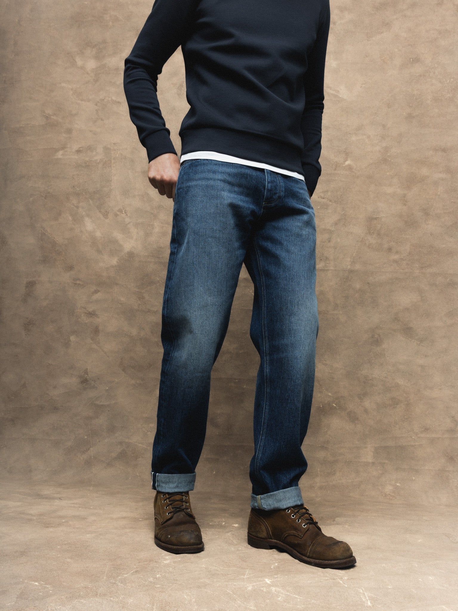 Modelshot / Blue Denim / Detail